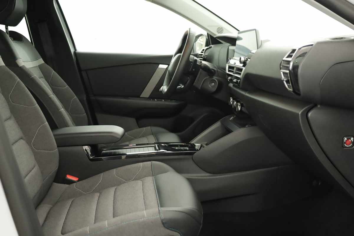 citroen-c4-2024-gasolina-1199cc