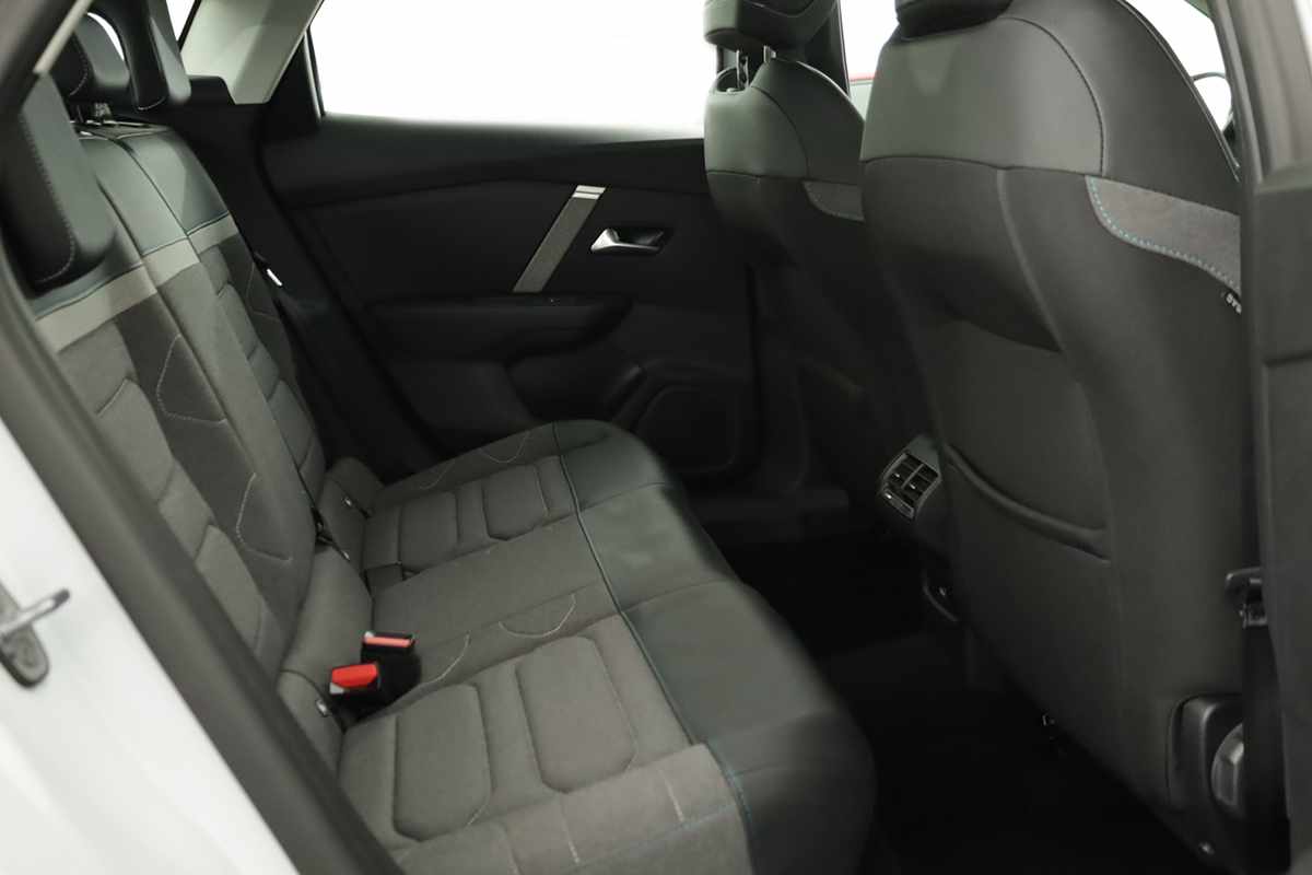 citroen-c4-2024-gasolina-1199cc