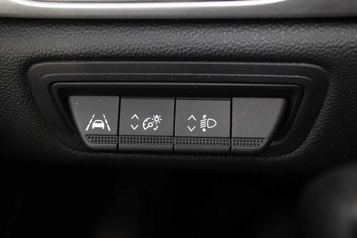 renault-captur-2024-gpl-999cc