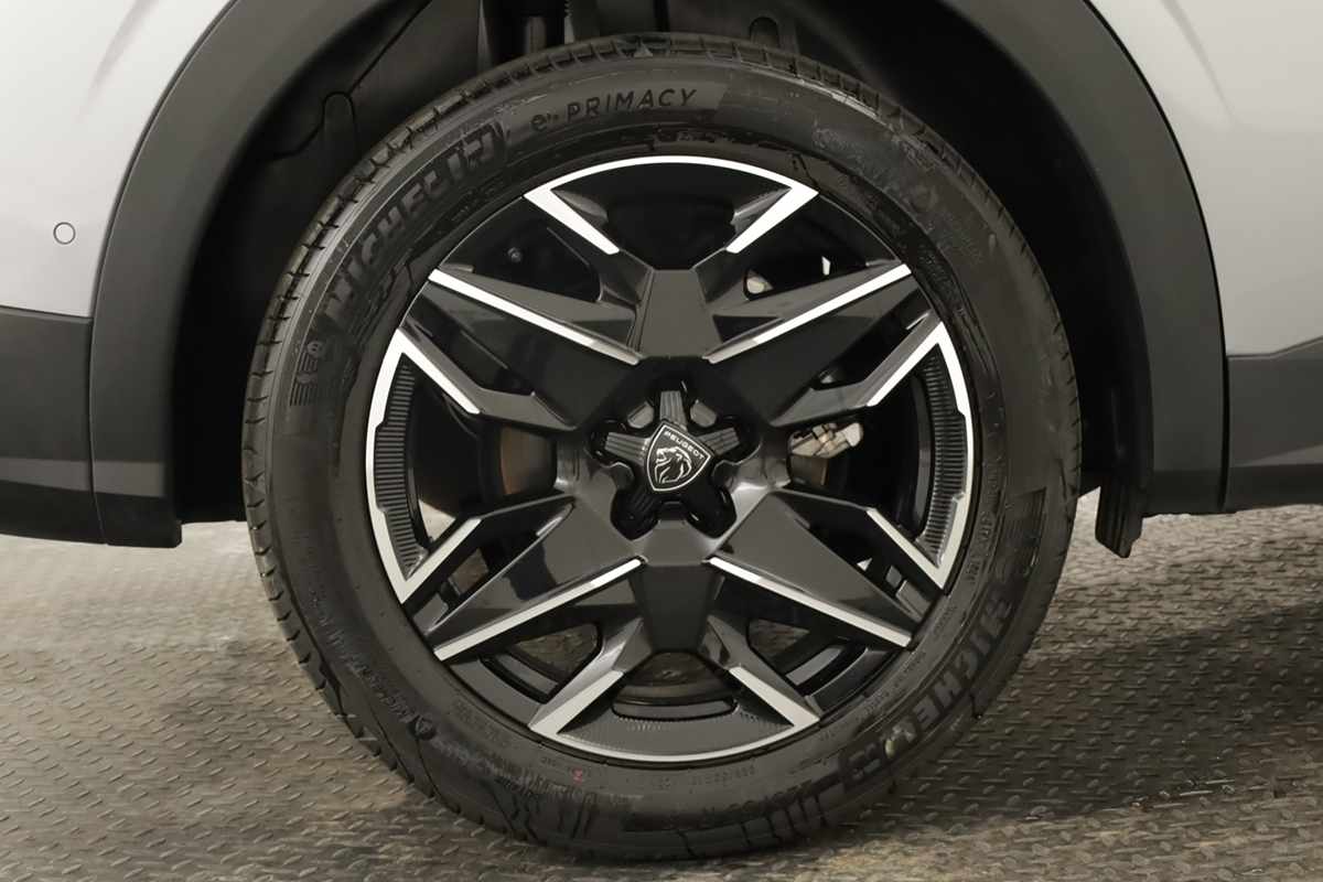 peugeot-3008-2025-gasolina-1199cc