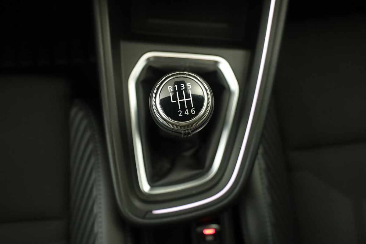 renault-clio-2024-gasolina-999cc