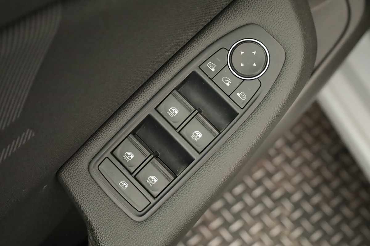 renault-clio-2024-gasolina-999cc