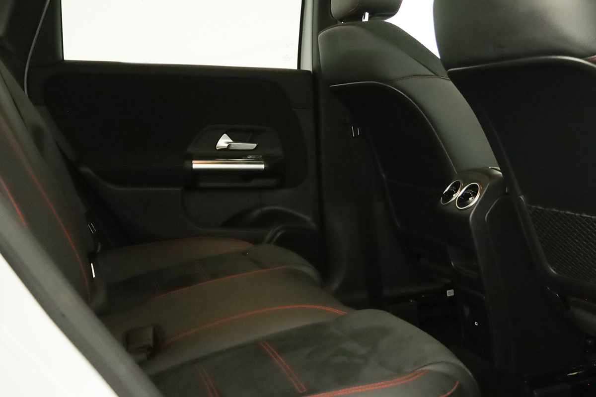 mercedes-benz-classe-b-2024-hibrido-a-gasolina-1332cc