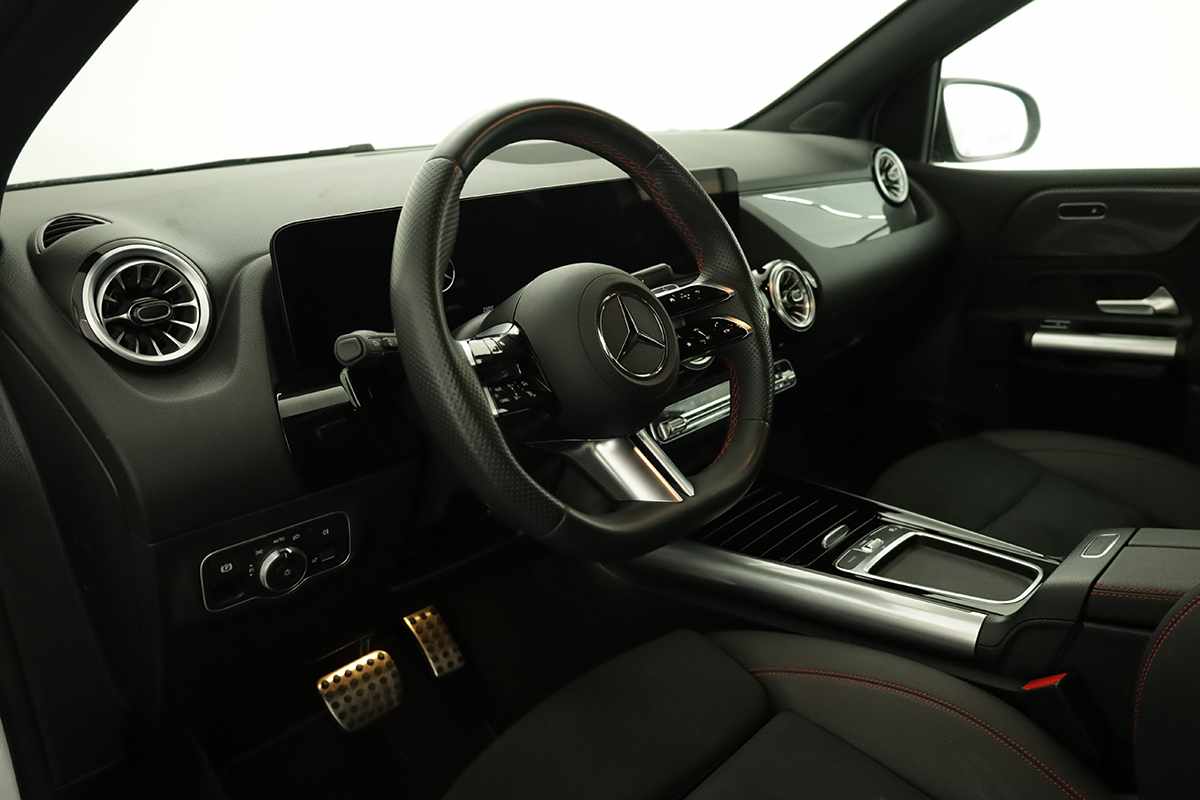 mercedes-benz-classe-b-2024-hibrido-a-gasolina-1332cc