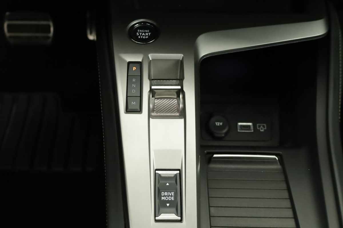 peugeot-308-2024-gasolina-1199cc