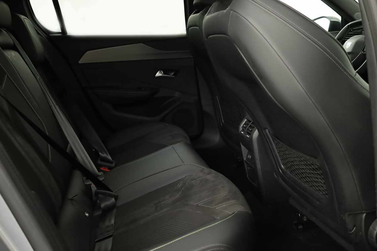 peugeot-308-2024-gasolina-1199cc