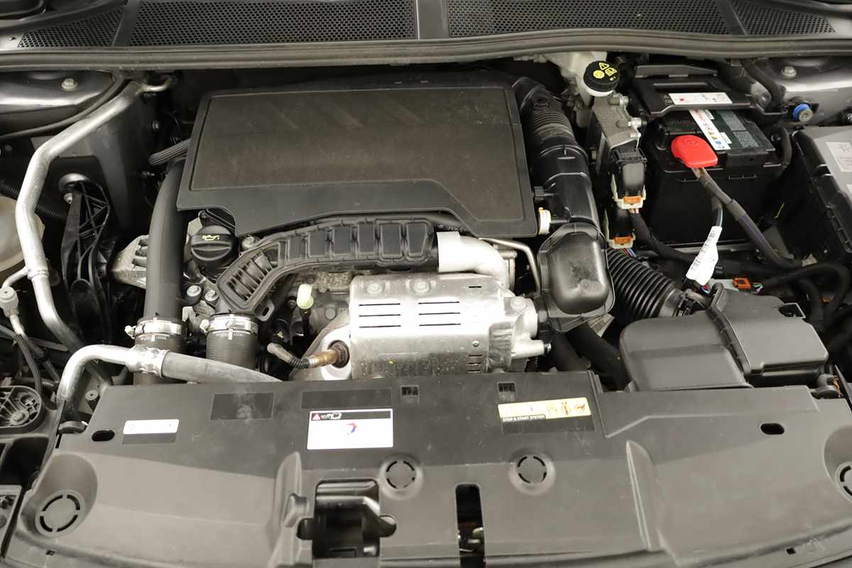 peugeot-308-2024-gasolina-1199cc