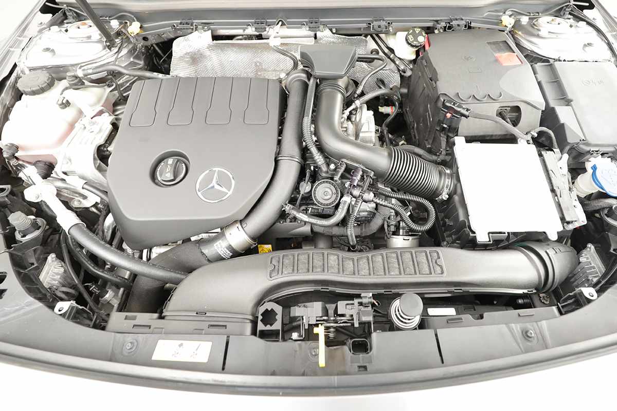mercedes-benz-classe-a-2021-gasolina-1332cc