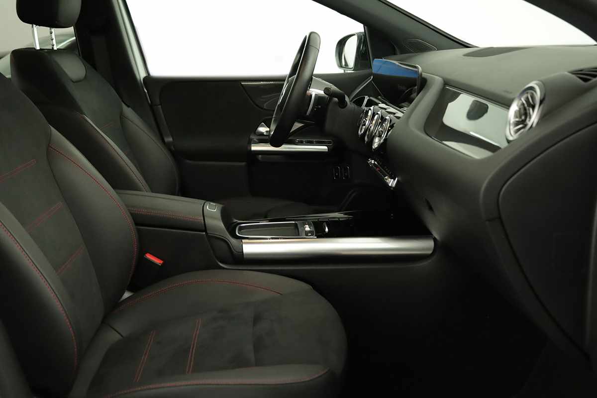 mercedes-benz-classe-b-2024-hibrido-a-gasolina-1332cc