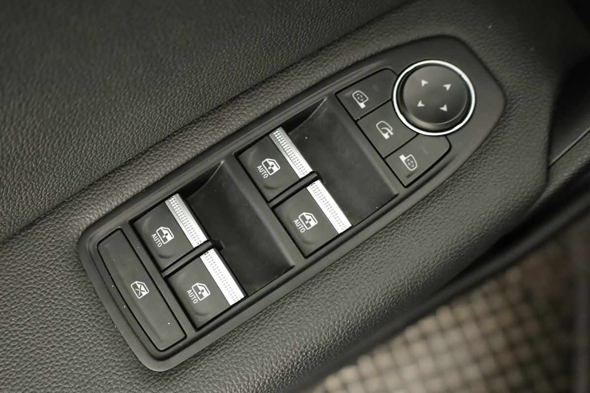 renault-captur-2024-gasolina-999cc