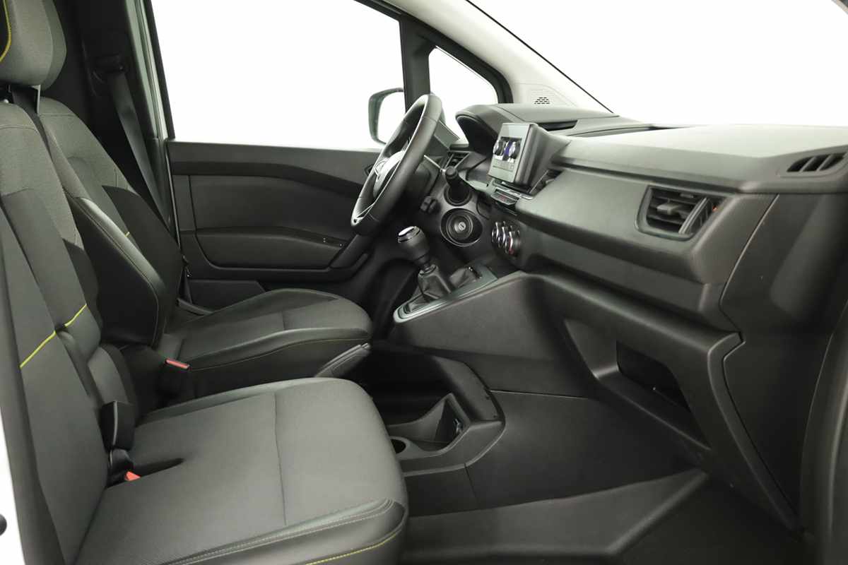 renault-kangoo-2023-diesel-1461cc
