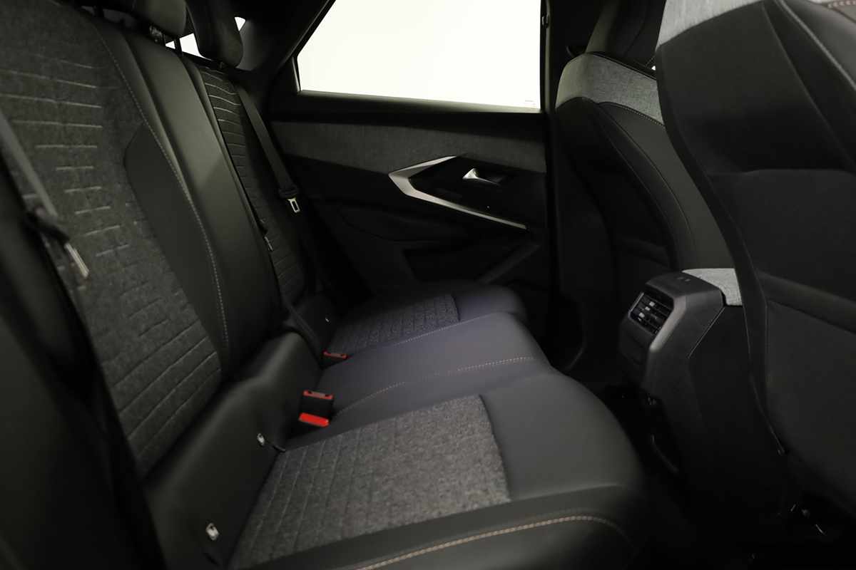 peugeot-3008-2025-gasolina-1199cc