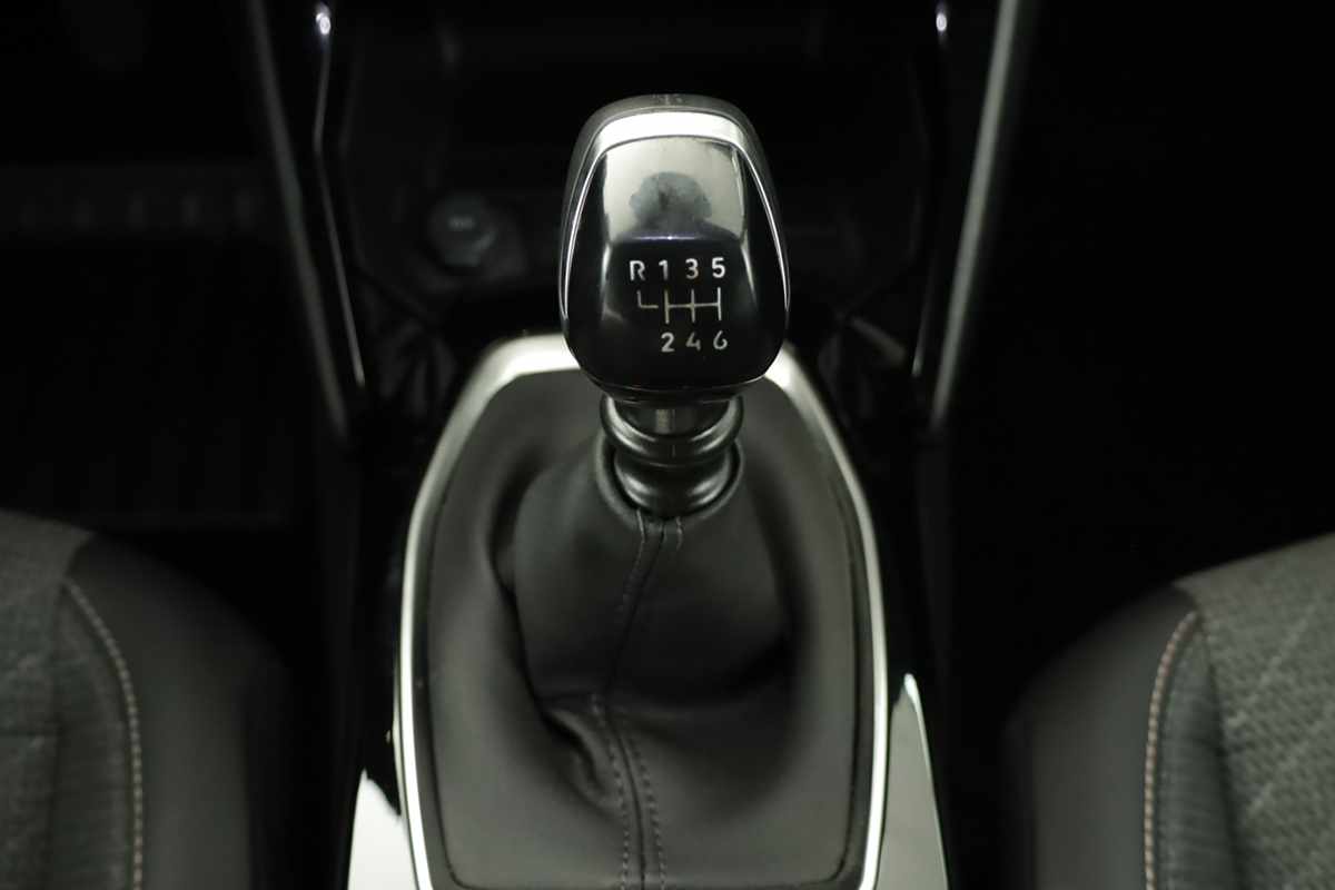 peugeot-2008-2025-gasolina-1199cc