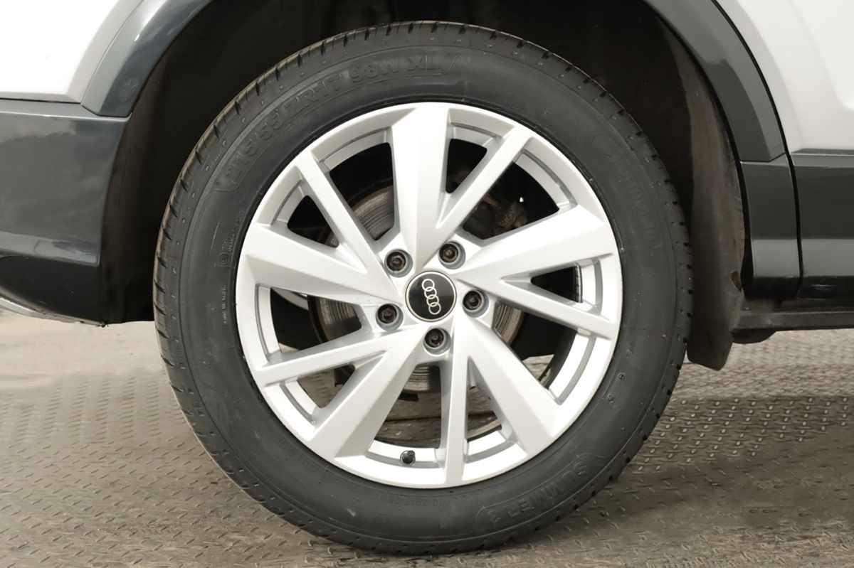 audi-q2-2023-gasolina-1498cc