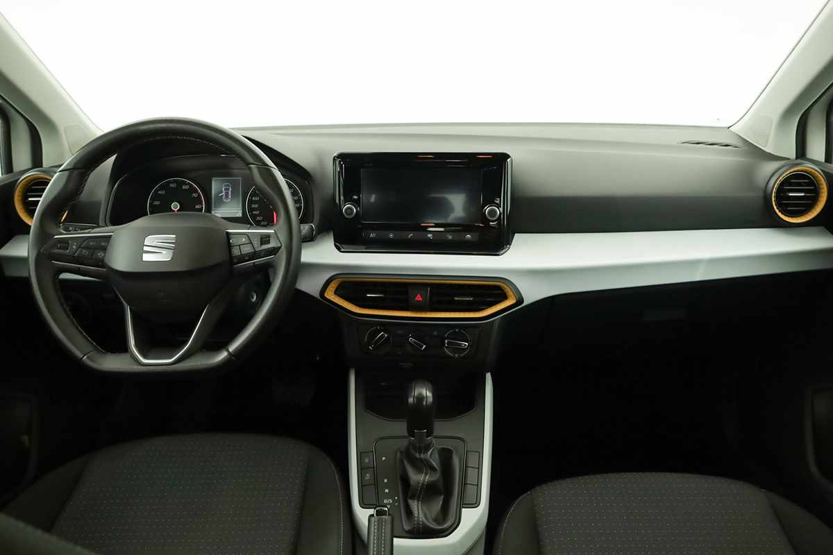 seat-arona-2023-gasolina-999cc
