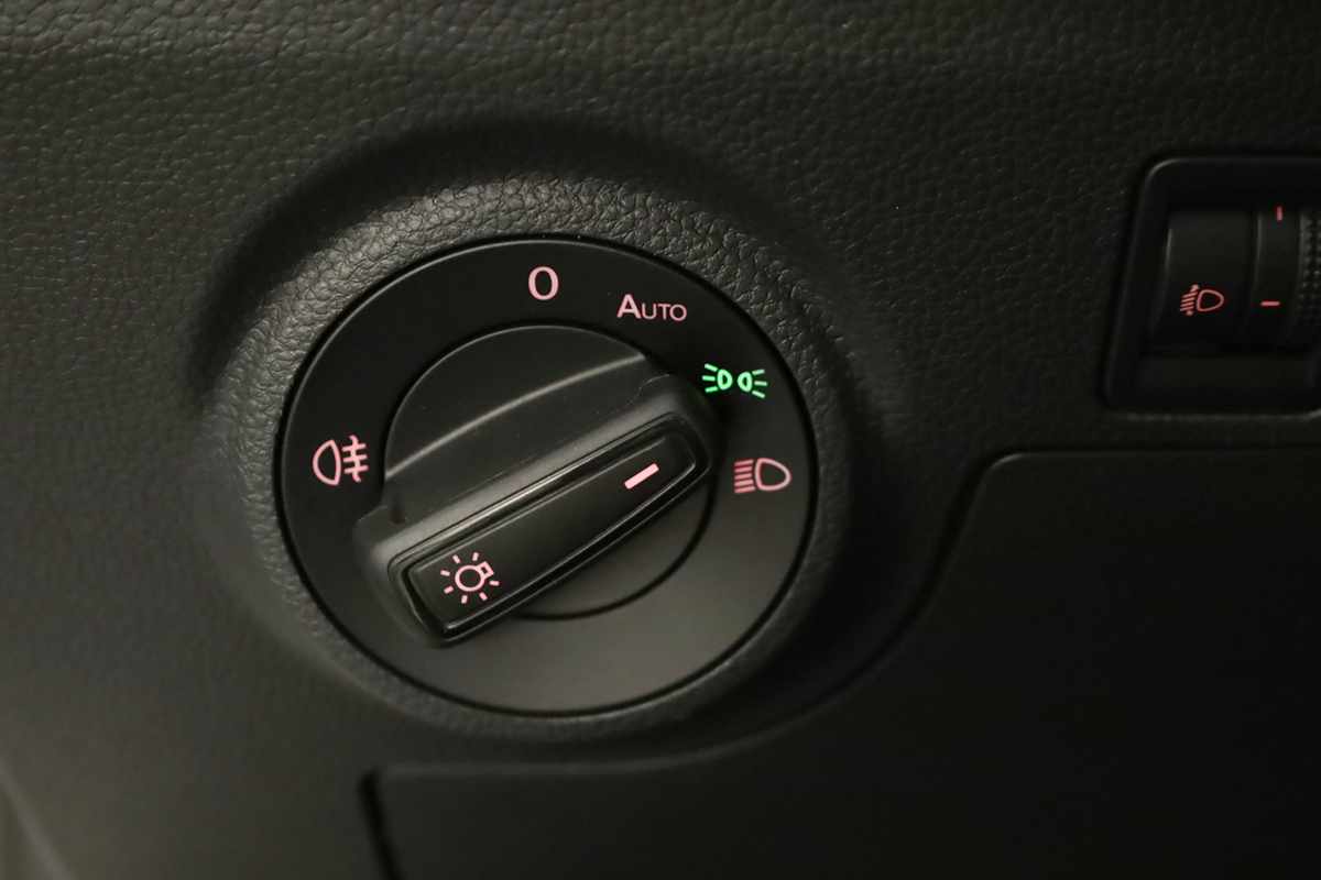 seat-arona-2023-gasolina-999cc