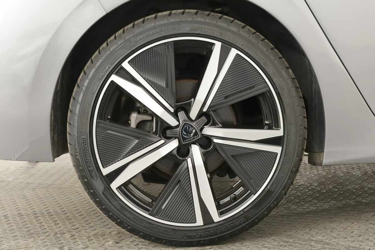 peugeot-308-2024-gasolina-1199cc