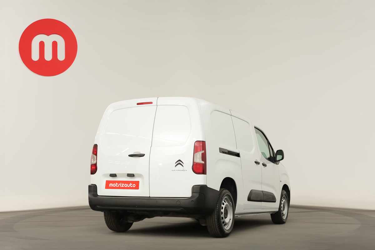 citroen-berlingo-2024-diesel-1499cc