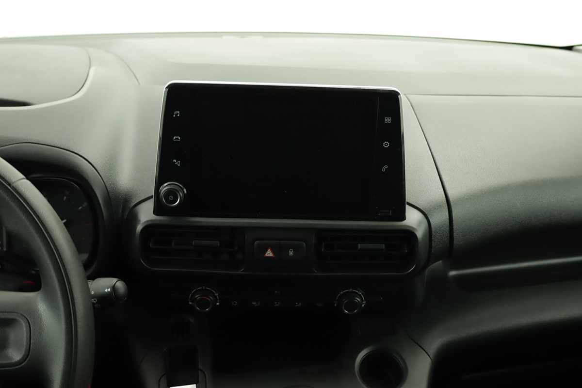 citroen-berlingo-2024-diesel-1499cc