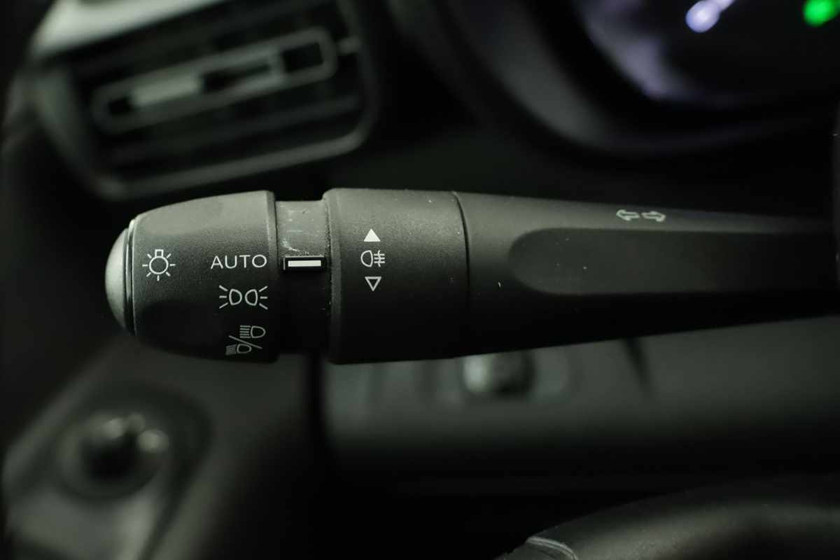 citroen-berlingo-2024-diesel-1499cc