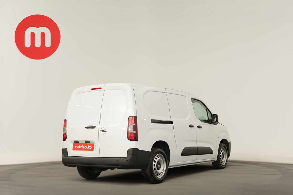 opel-combo-2024-diesel-1499cc