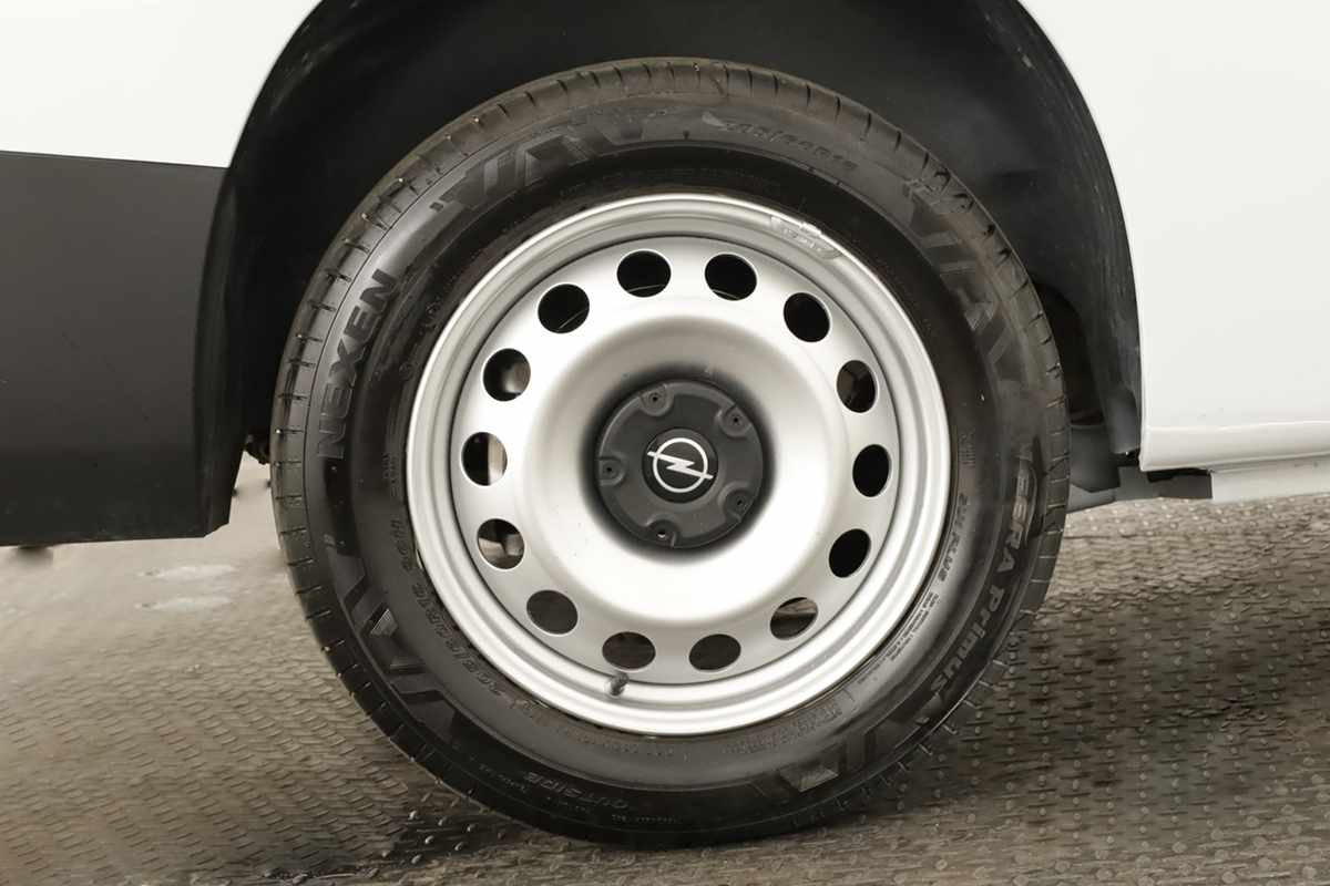 opel-combo-2024-diesel-1499cc