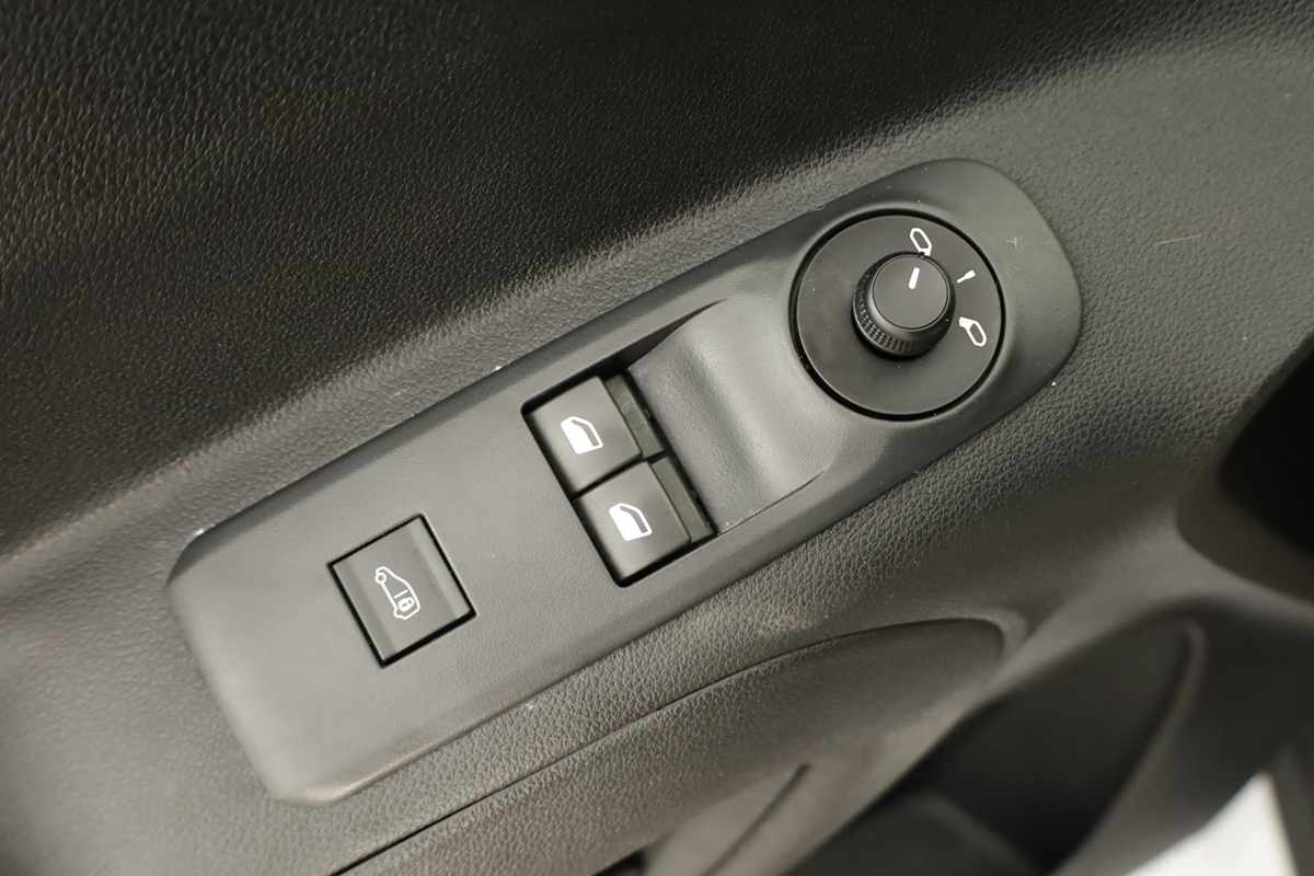 opel-combo-2024-diesel-1499cc