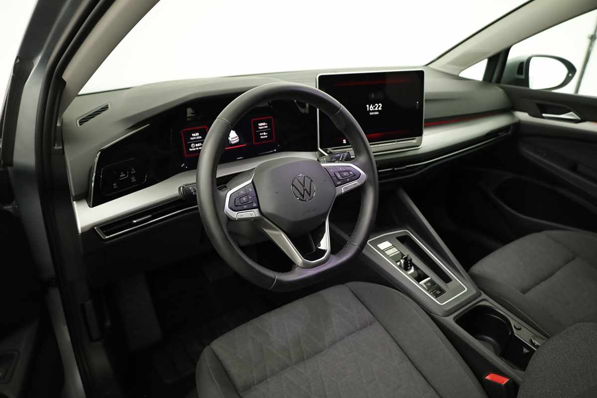 volkswagen-golf-2025-hibrido-a-gasolina-1498cc