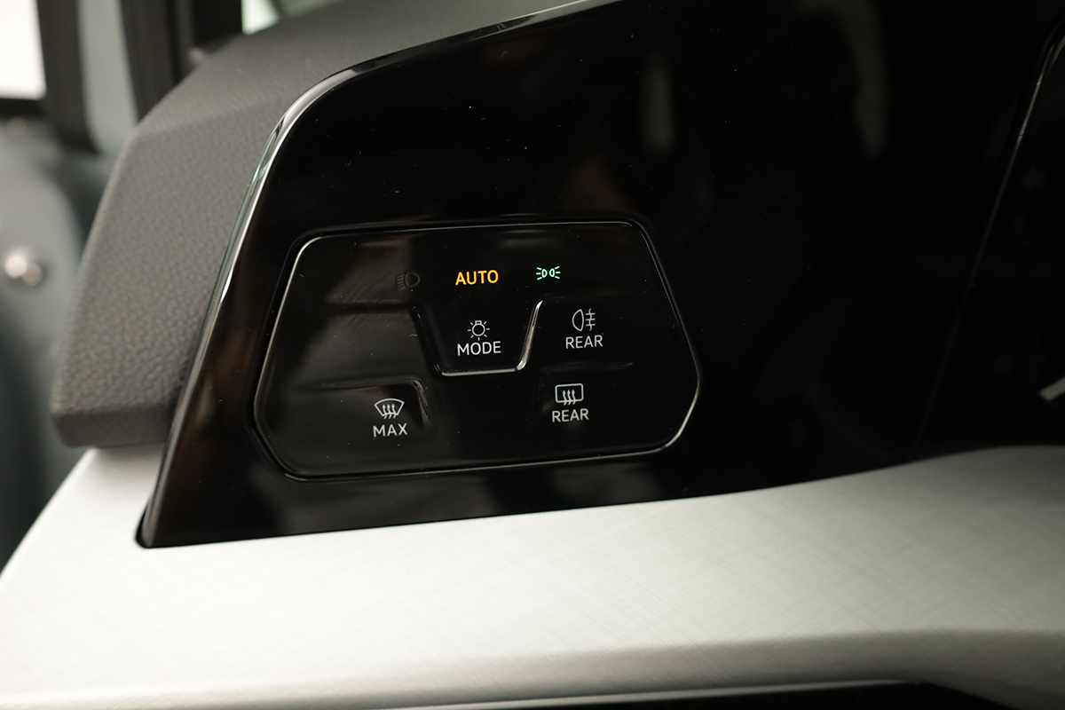 volkswagen-golf-2025-hibrido-a-gasolina-1498cc