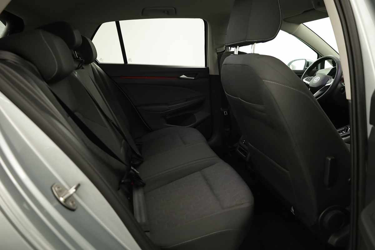 volkswagen-golf-2025-hibrido-a-gasolina-1498cc