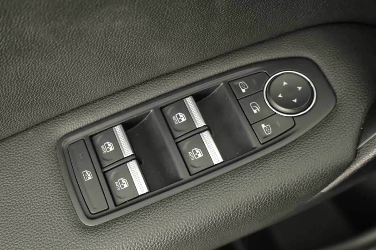 renault-captur-2024-gasolina-999cc