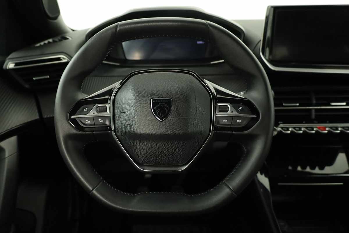 peugeot-2008-2025-gasolina-1199cc