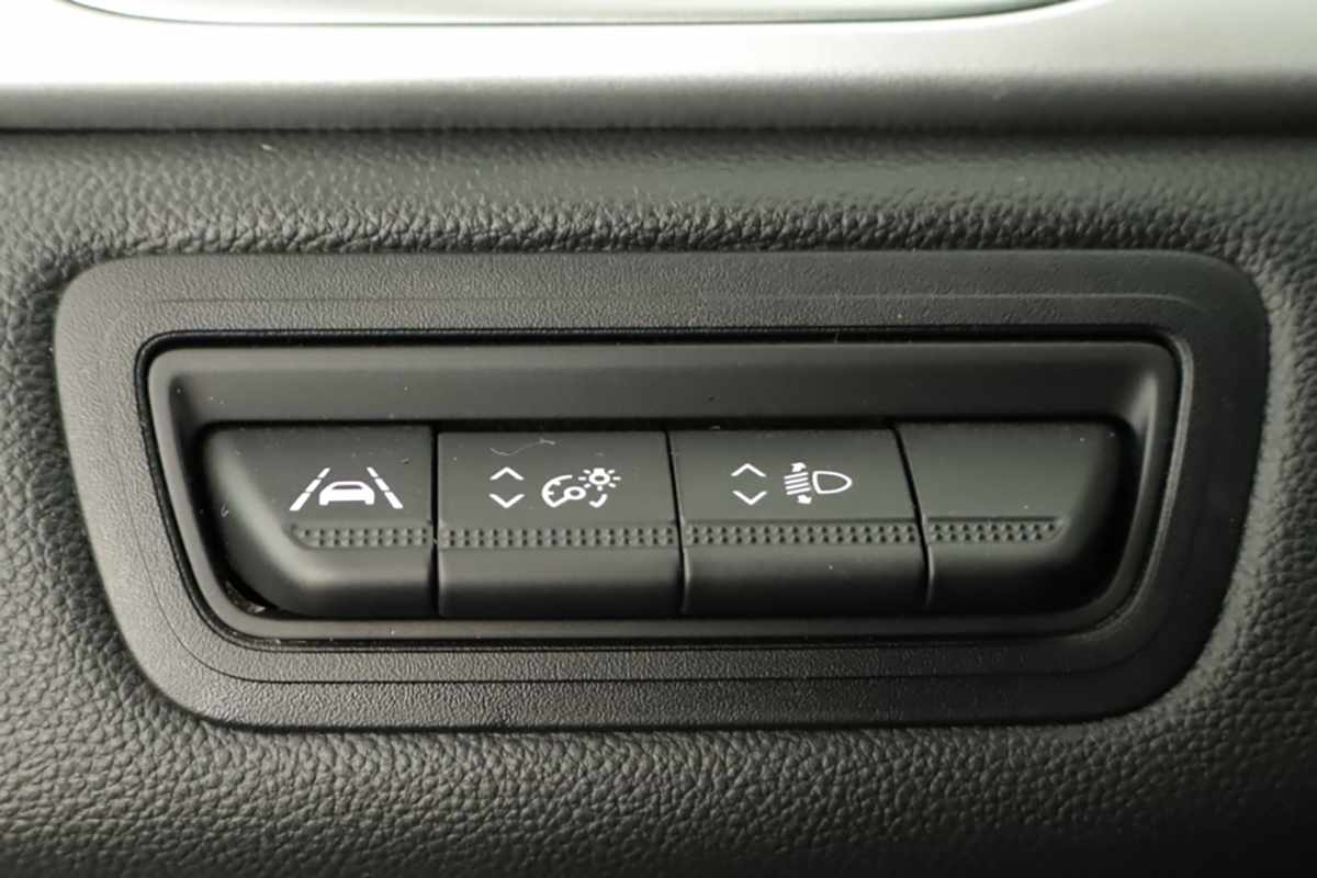 renault-captur-2024-gpl-999cc