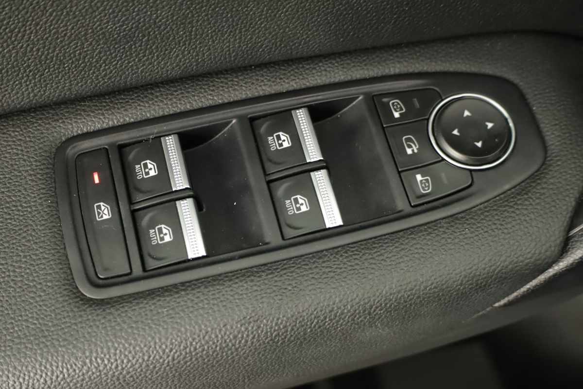 renault-captur-2024-gpl-999cc