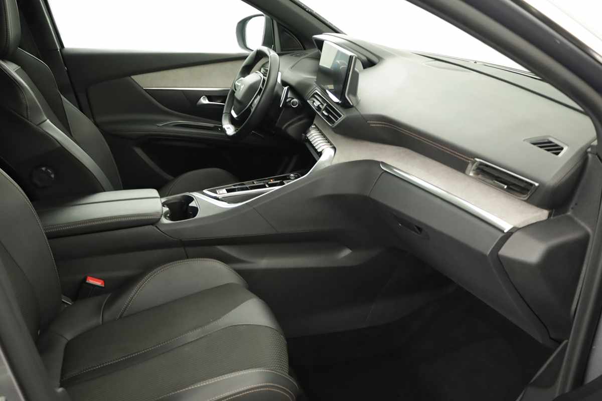 peugeot-3008-2024-gasolina-1199cc
