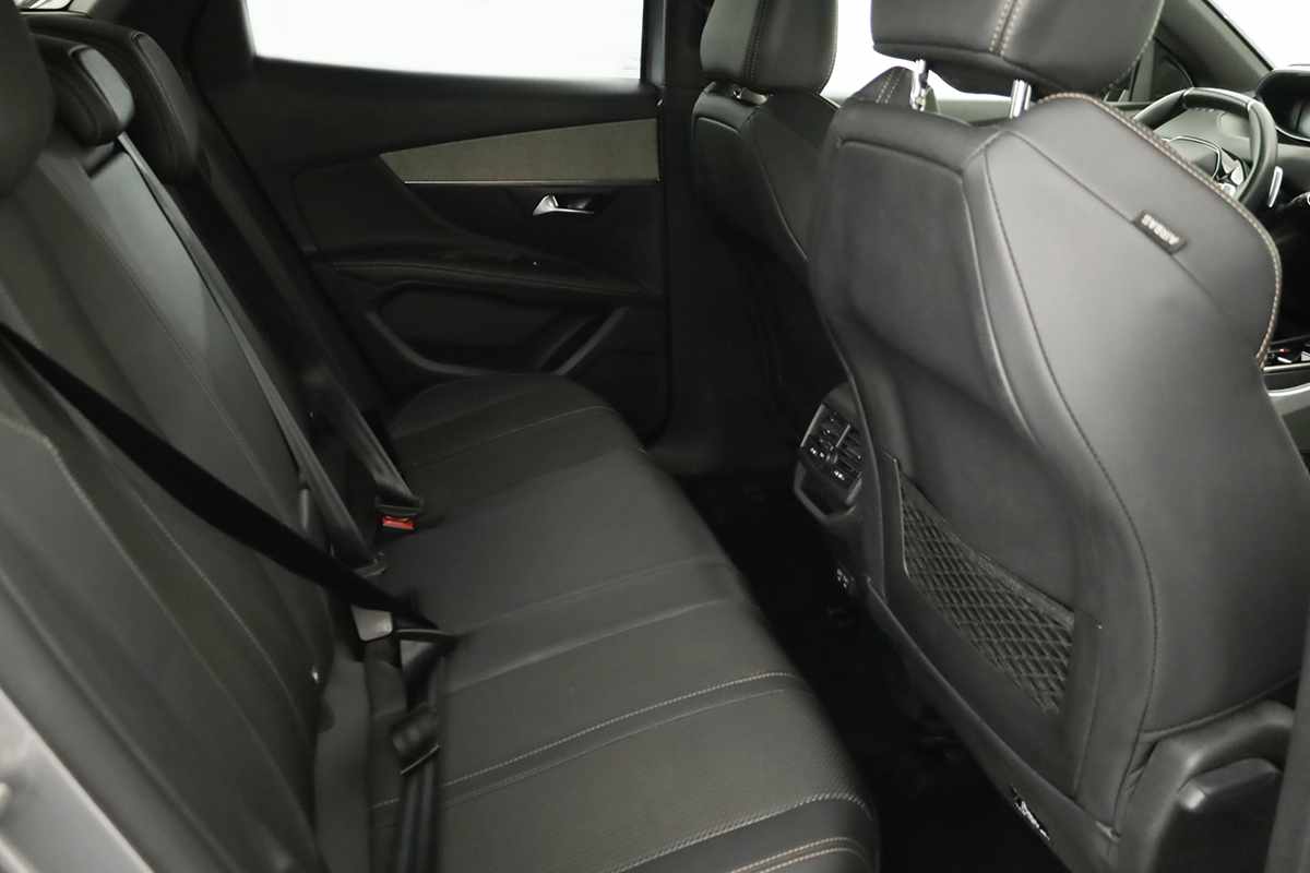 peugeot-3008-2024-gasolina-1199cc