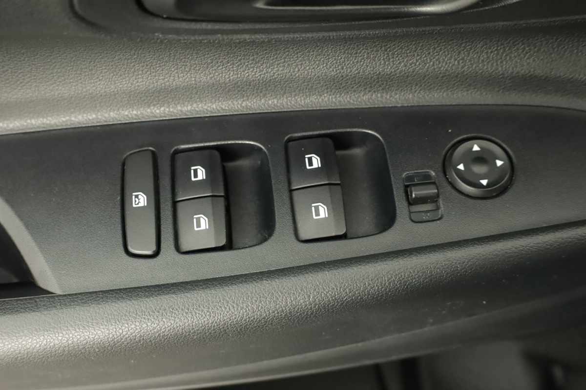 hyundai-bayon-2023-gasolina-998cc