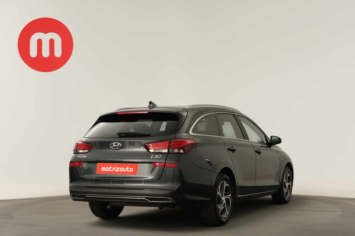 hyundai-i30-sw-2024-gasolina-998cc