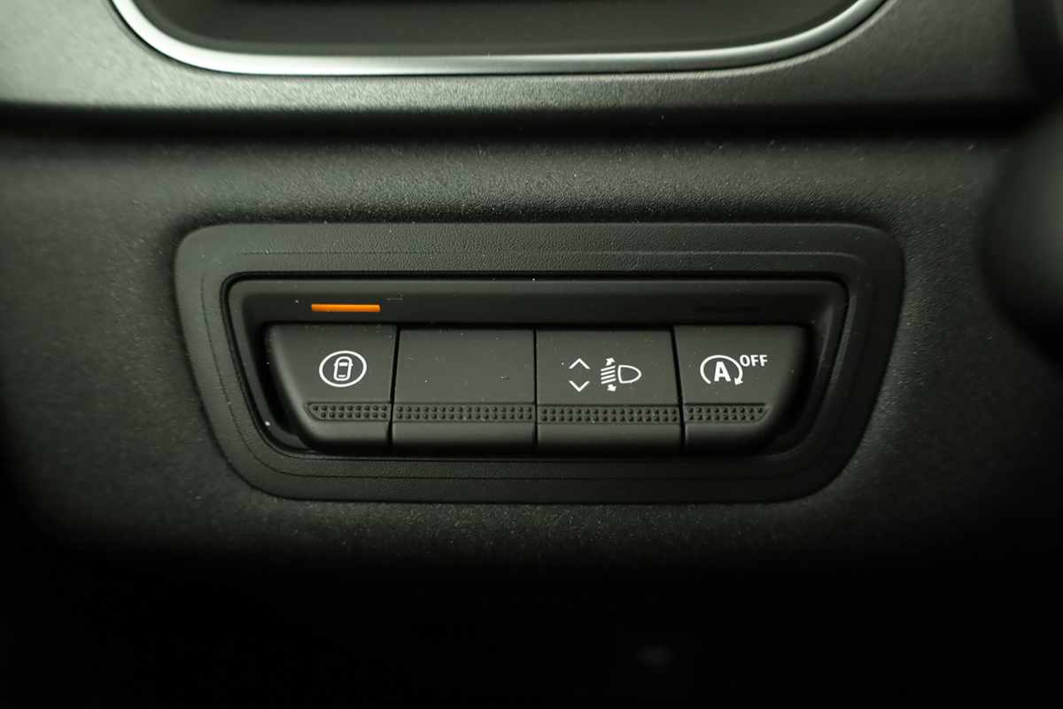 renault-captur-2024-gpl-999cc