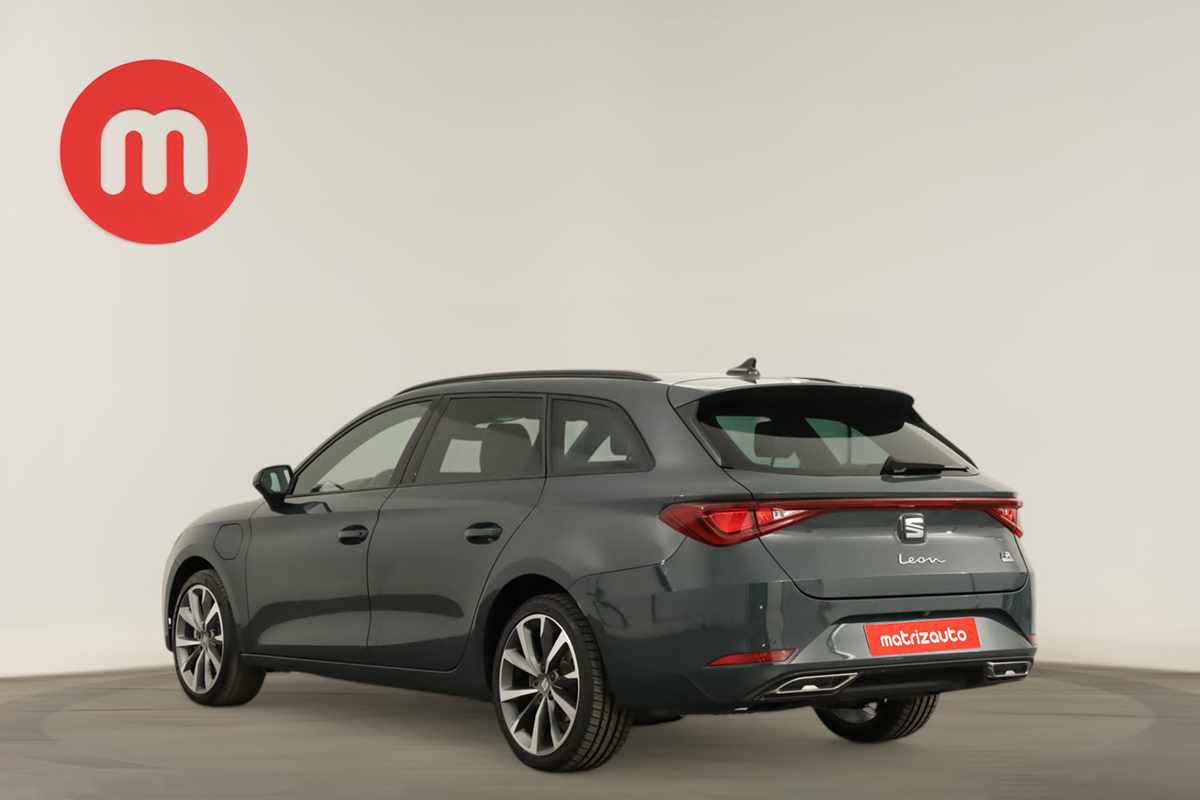 seat-leon-st-2025-hibrido-a-gasolina-1498cc