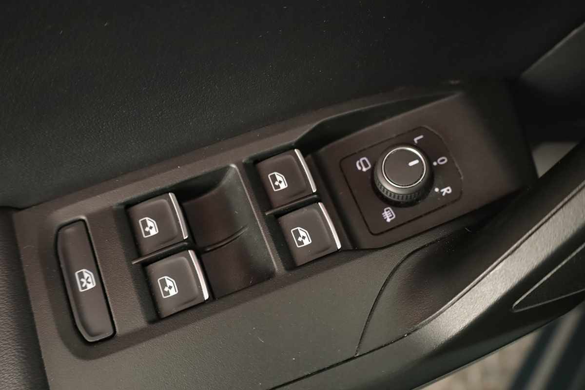 seat-leon-st-2025-hibrido-a-gasolina-1498cc
