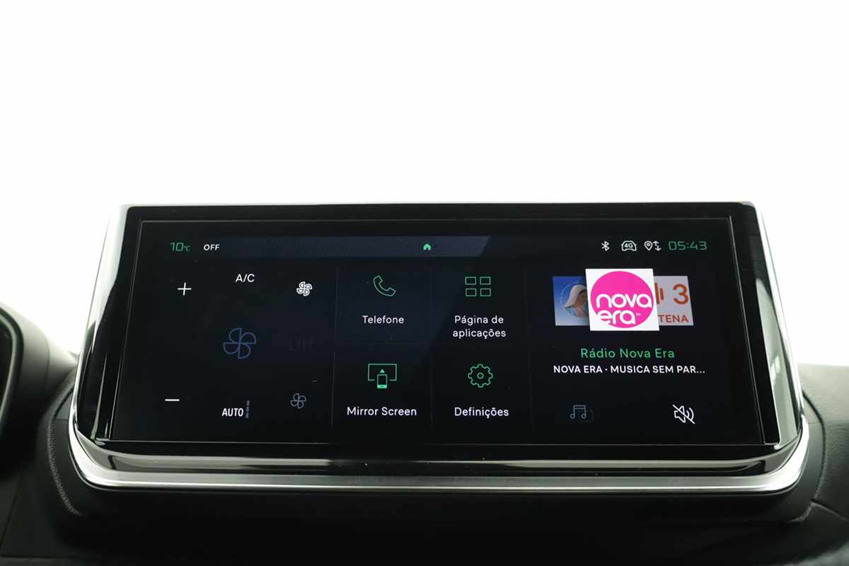 peugeot-2008-2024-gasolina-1199cc