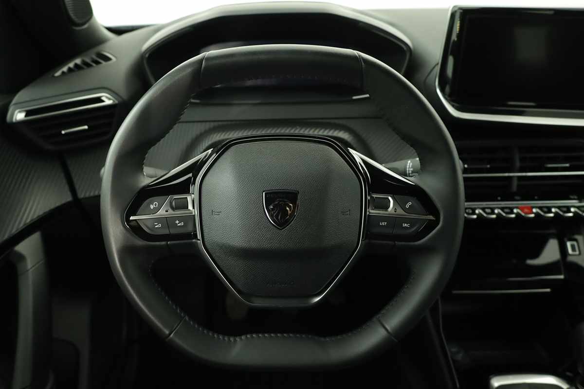 peugeot-2008-2024-gasolina-1199cc