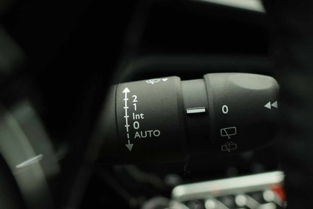 peugeot-2008-2024-gasolina-1199cc