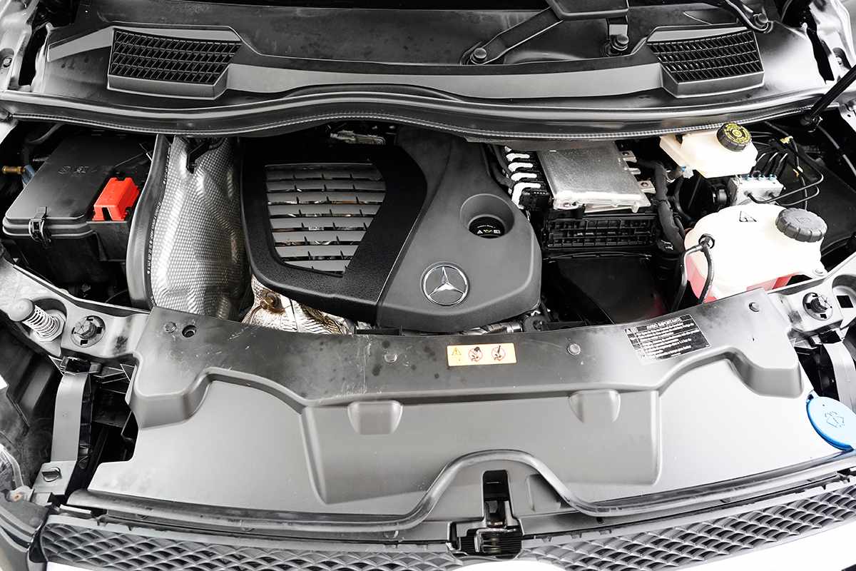 mercedes-benz-classe-v-2020-diesel-1950cc