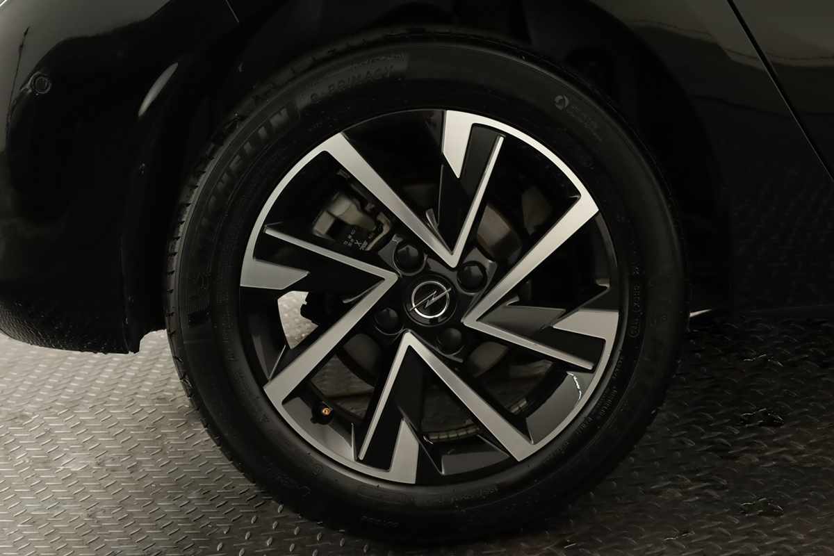 opel-corsa-2025-gasolina-1199cc