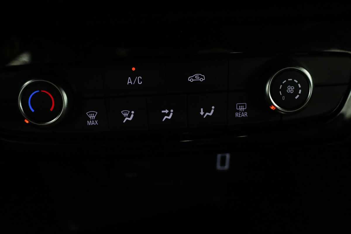 opel-corsa-2025-gasolina-1199cc