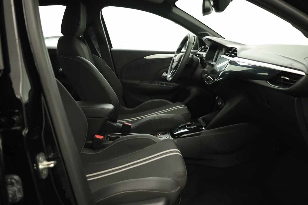 opel-corsa-2025-gasolina-1199cc