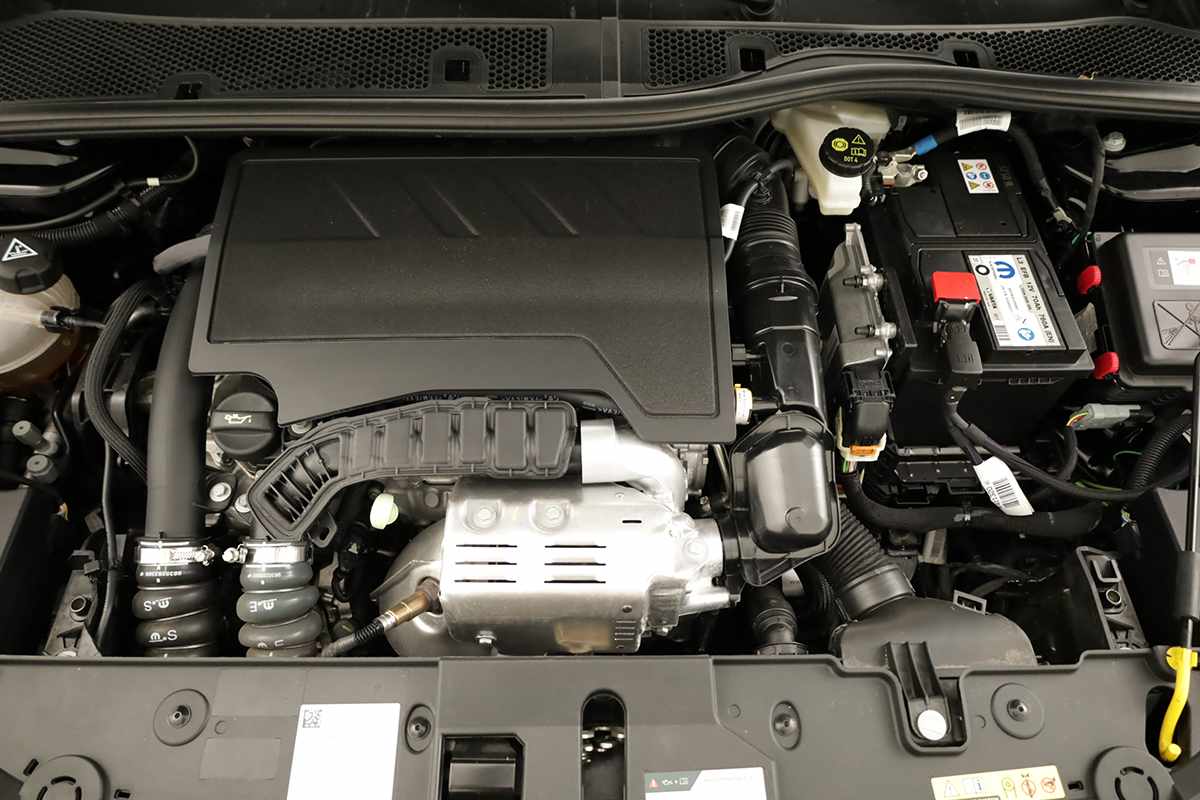 opel-corsa-2025-gasolina-1199cc