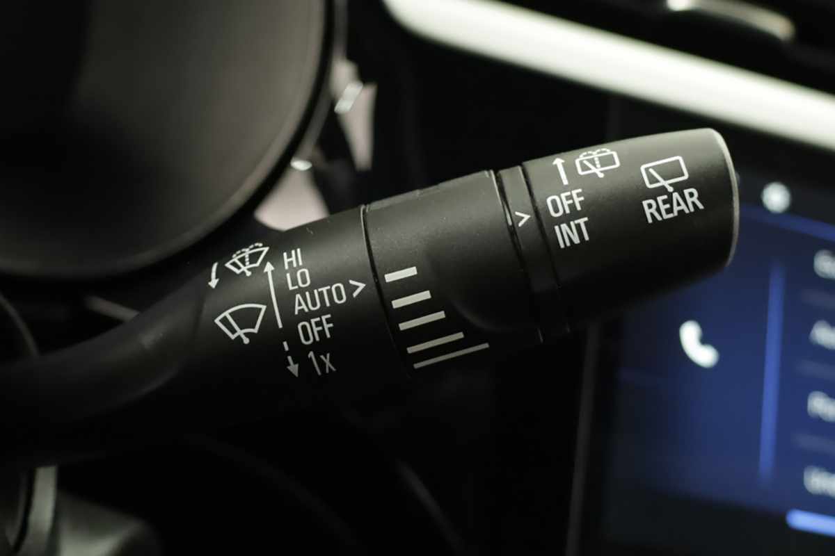 opel-corsa-2025-gasolina-1199cc